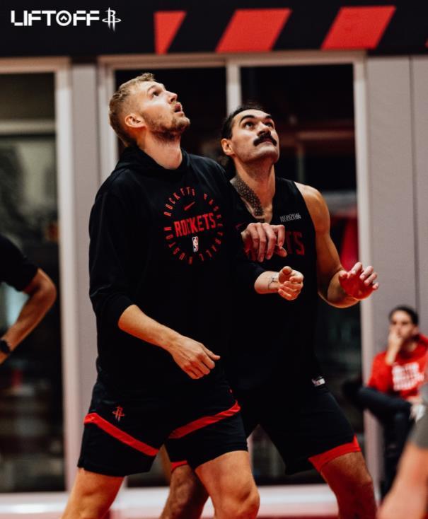 乐鱼体育-西部第6无所谓?火箭队乌度卡摊牌:轮休亚当斯,只为季后赛战绩